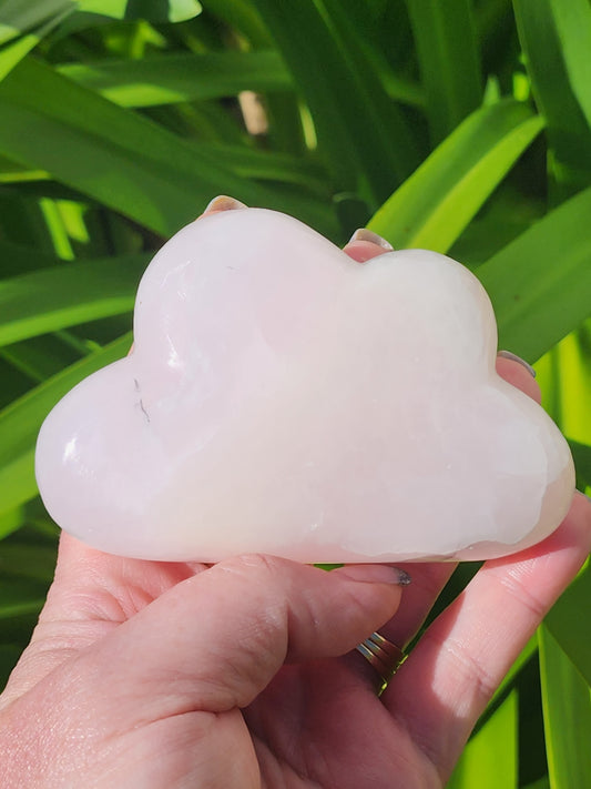 Mangano Calcite Cloud