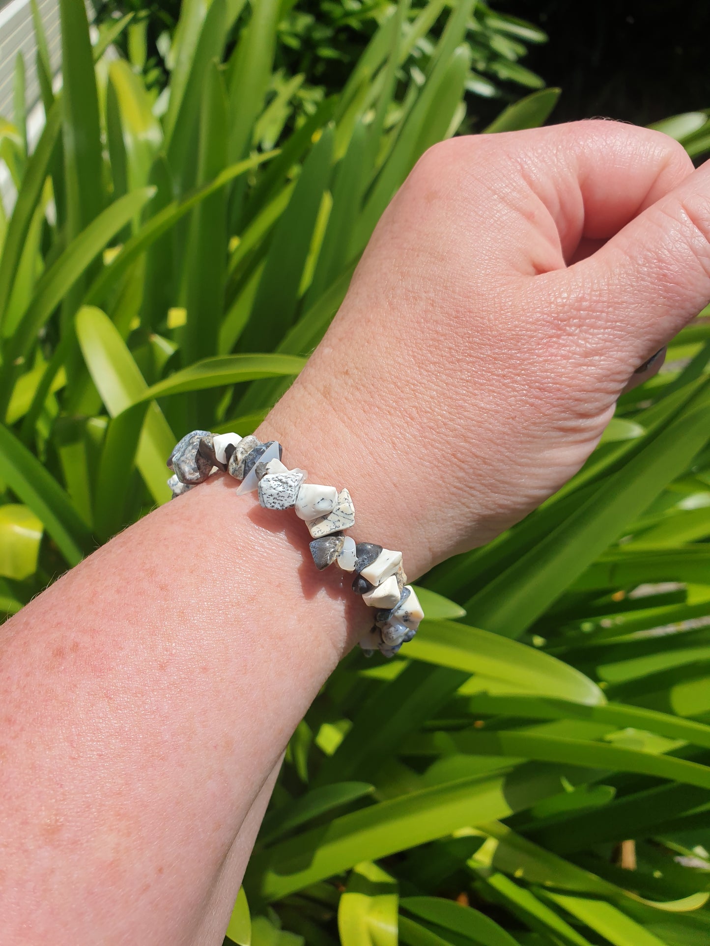 Dendritic Agate Crystal Chip Bracelet