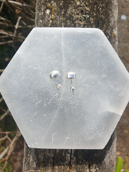 Pearl | Polished Sterling Silver Stud Earrings Oval 8mm
