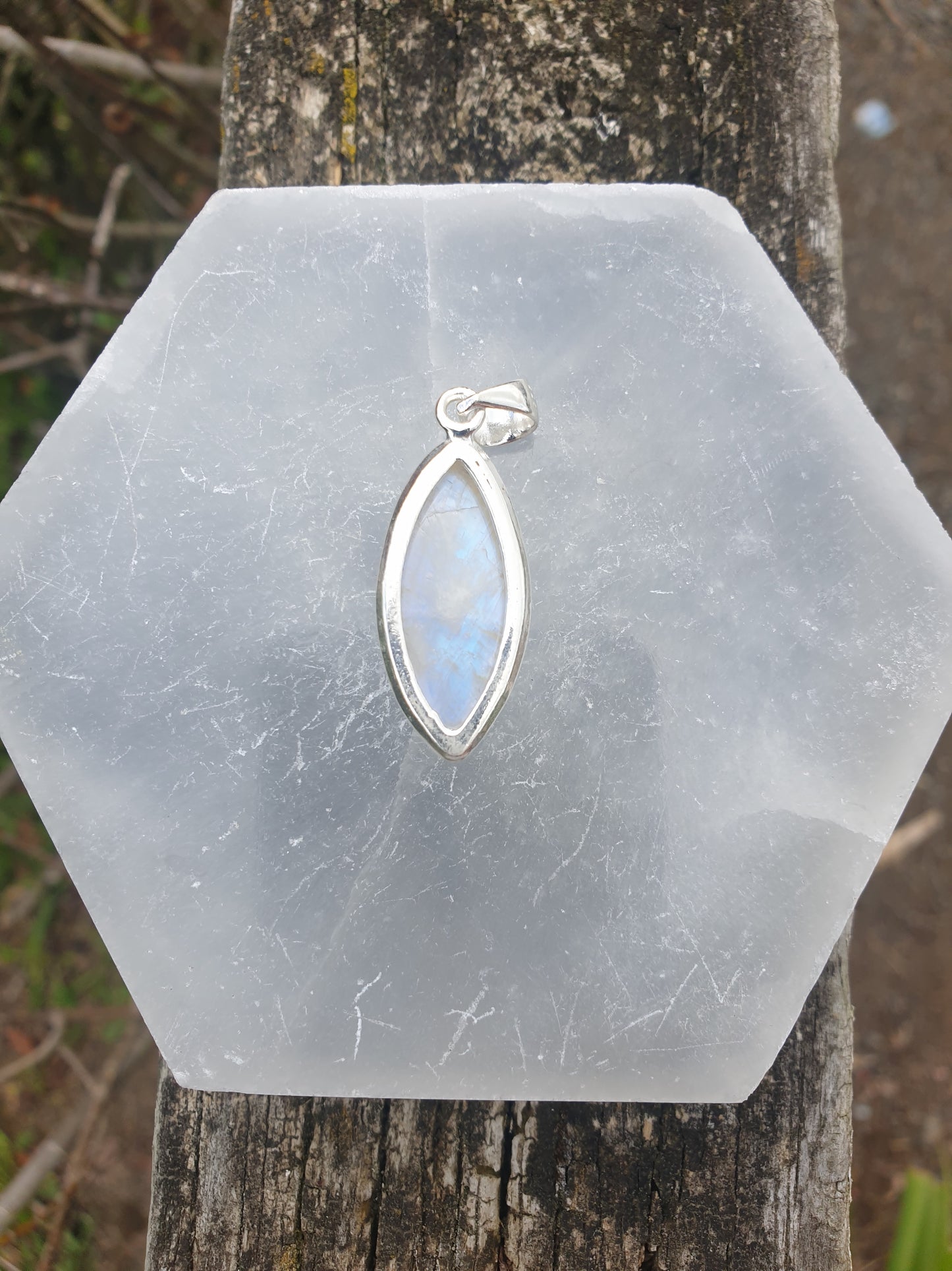 Rainbow Moonstone | Polished Sterling Silver Pendant i