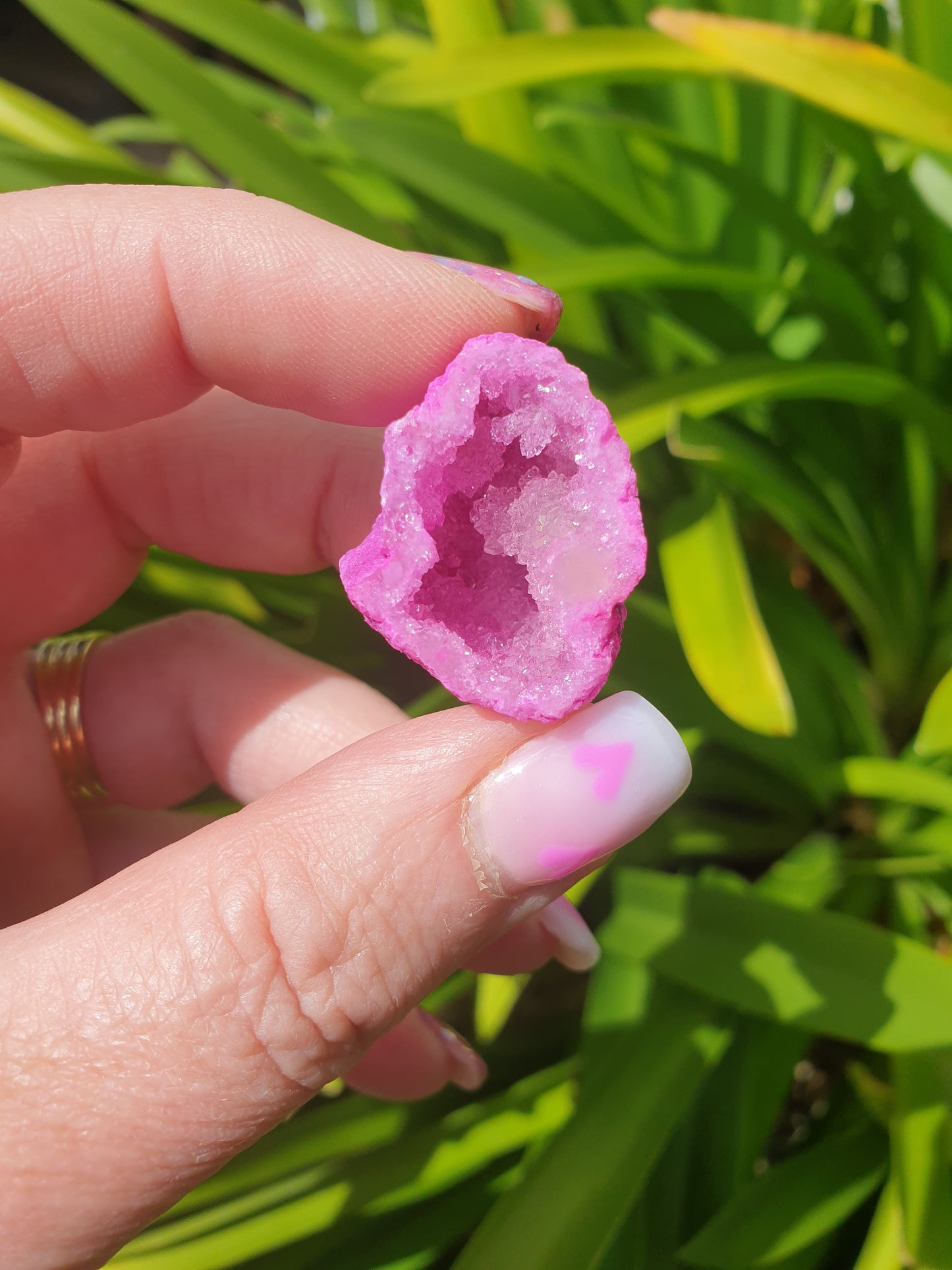 Agate Geodes | Caves Pink Small