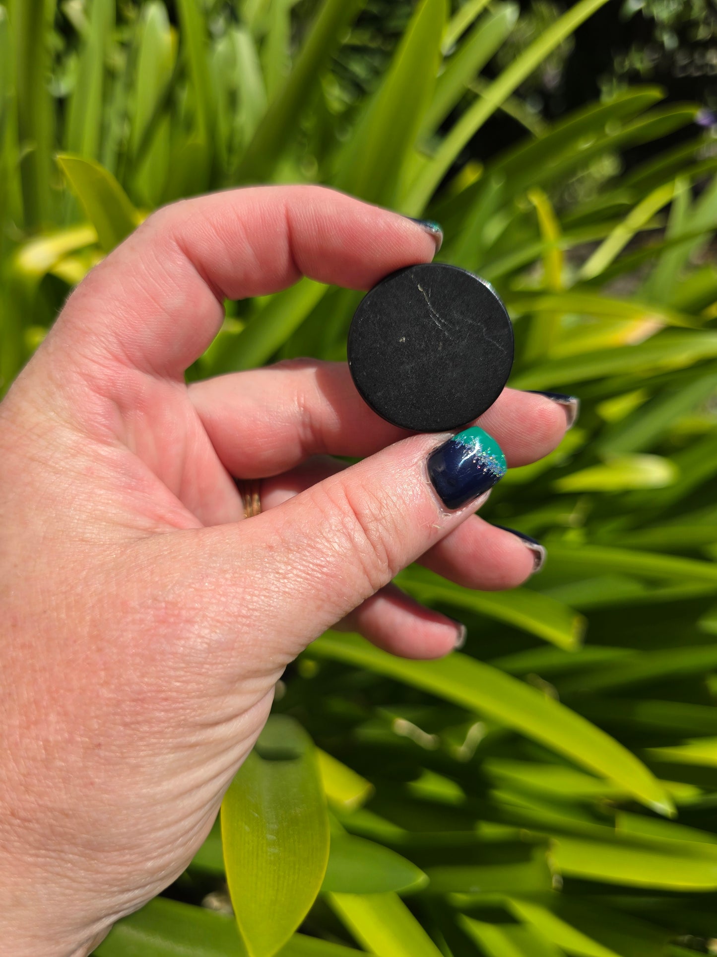 Shungite Phone Tile Round Small