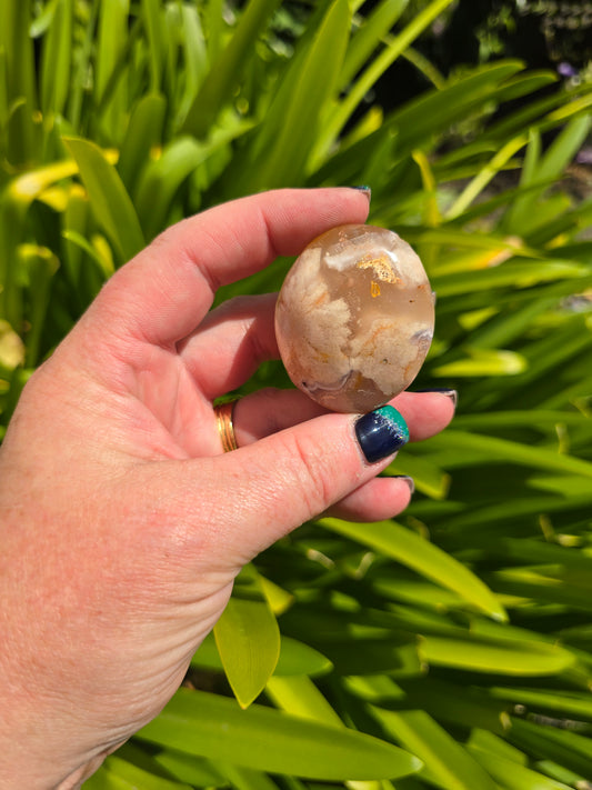 Flower Agate Palm Stone D