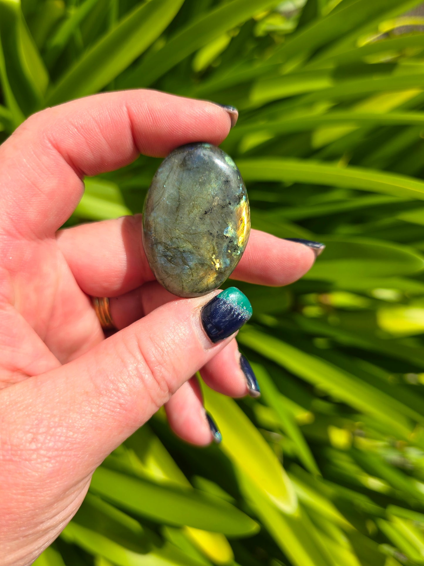 Labradorite Tumble Stone Medium