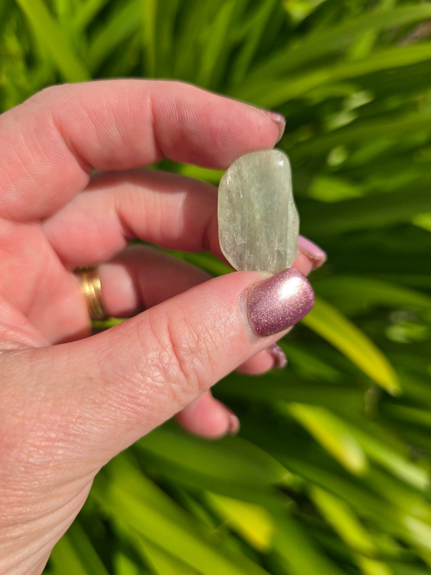 Aquamarine Tumbled Stone Medium