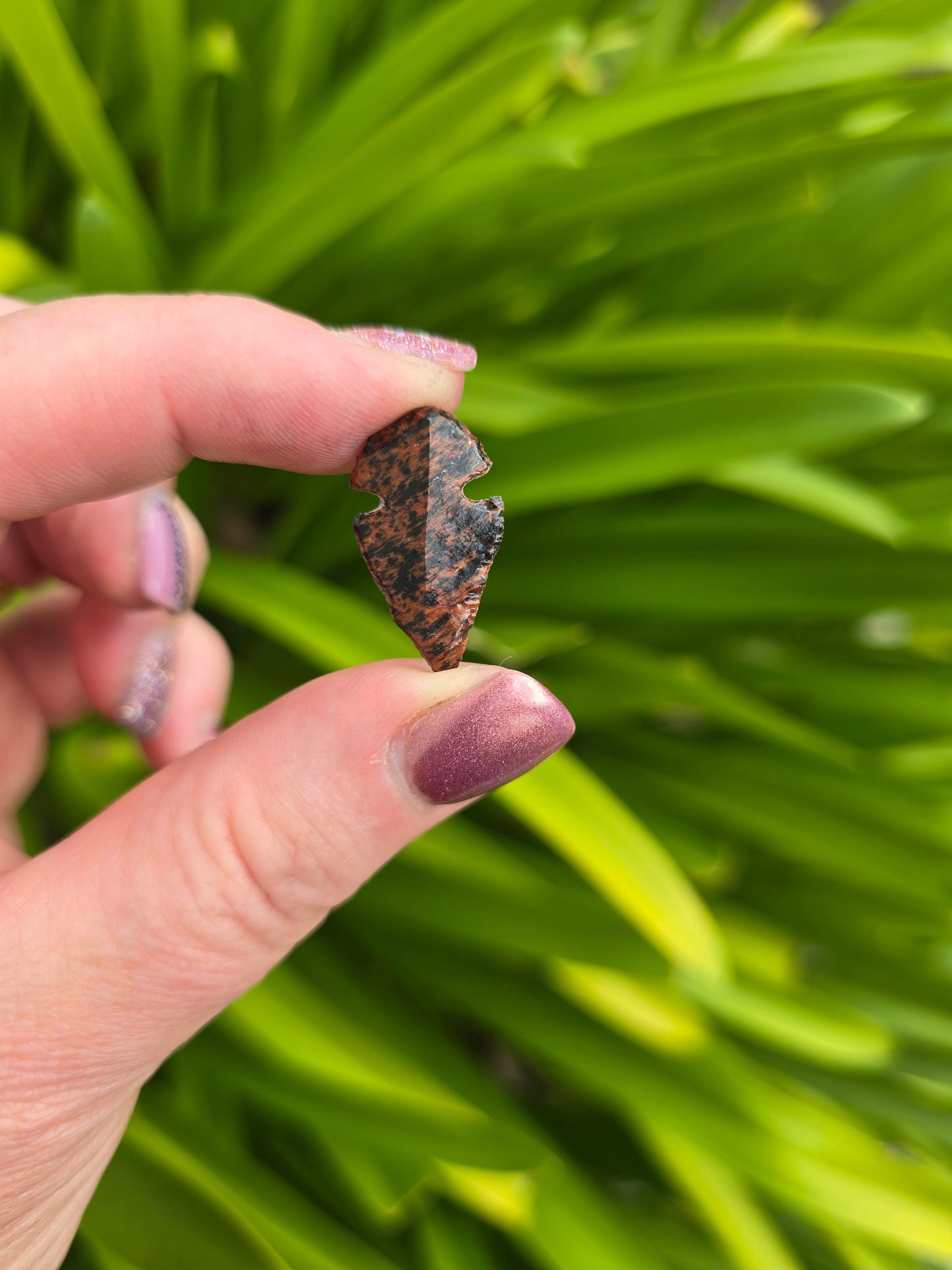 Mahogany Obsidian Arrow Small