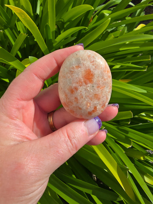 Sunstone Palm Stone D