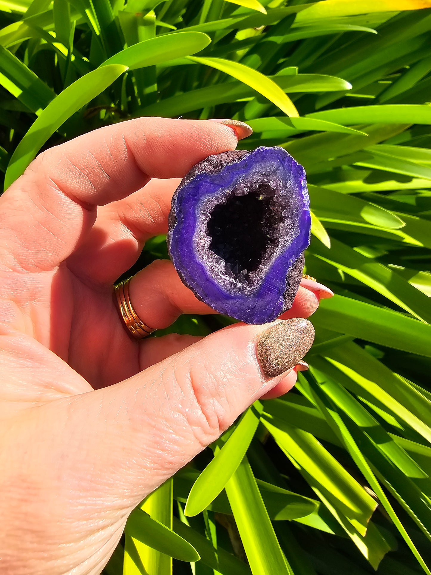 Agate Geode | Cave Purple Large