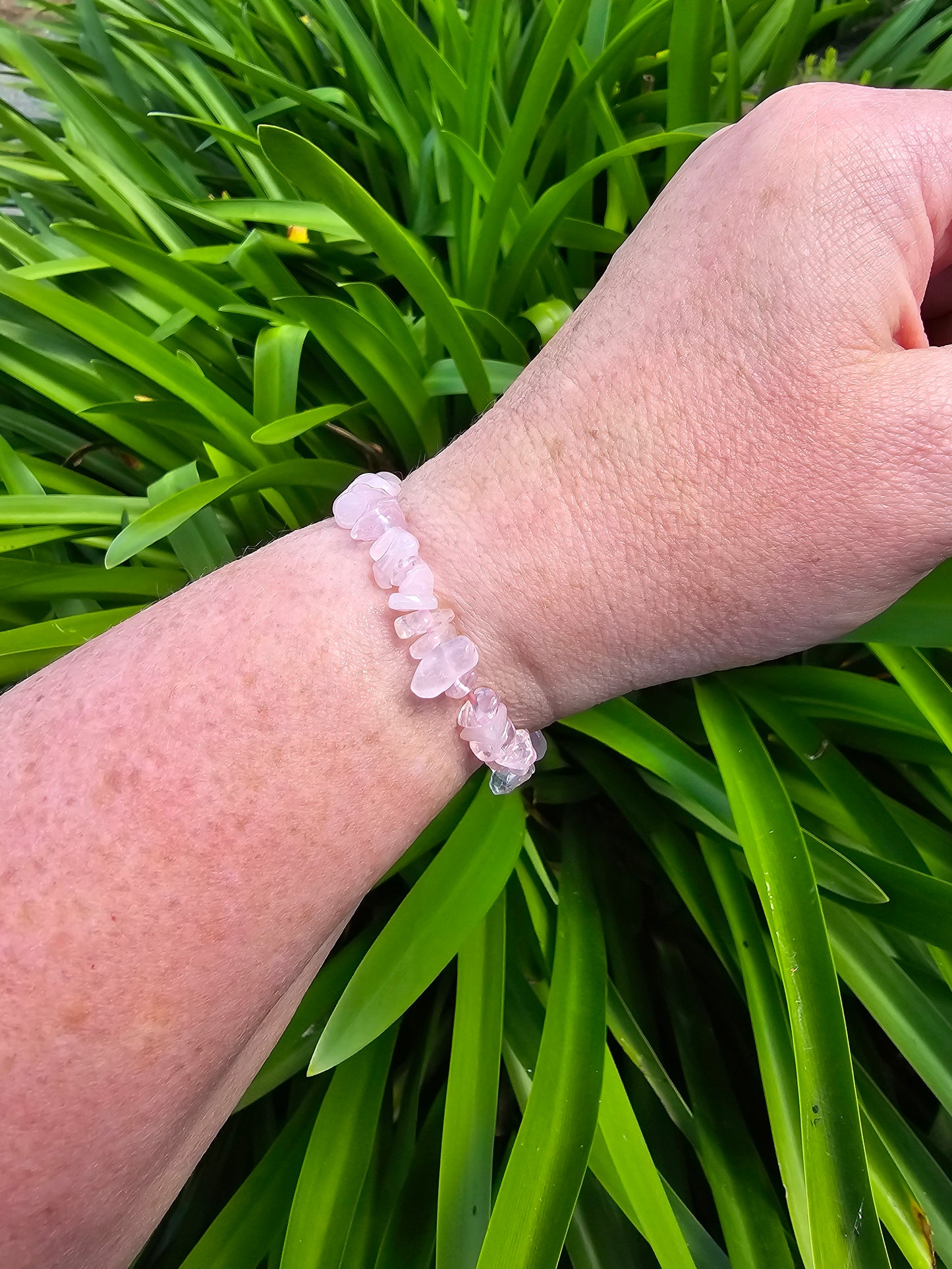 Rose Quartz Crystal Chip Bracelet