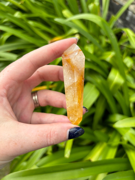 Golden Healer Quartz Double Terminated Point C