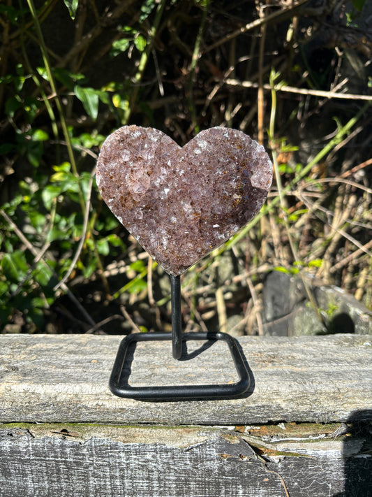 Amethyst Heart On Metal Stand A