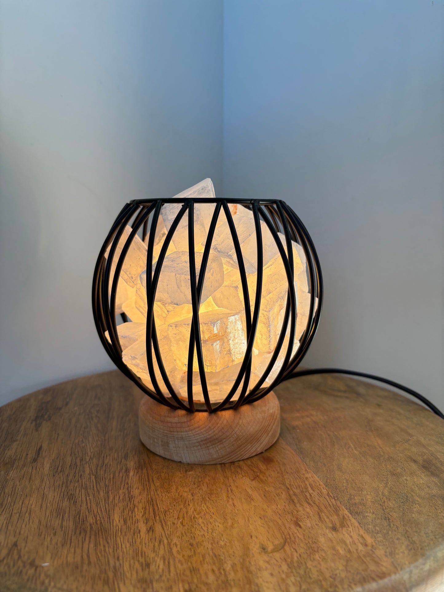 Calcite Cage Lamp