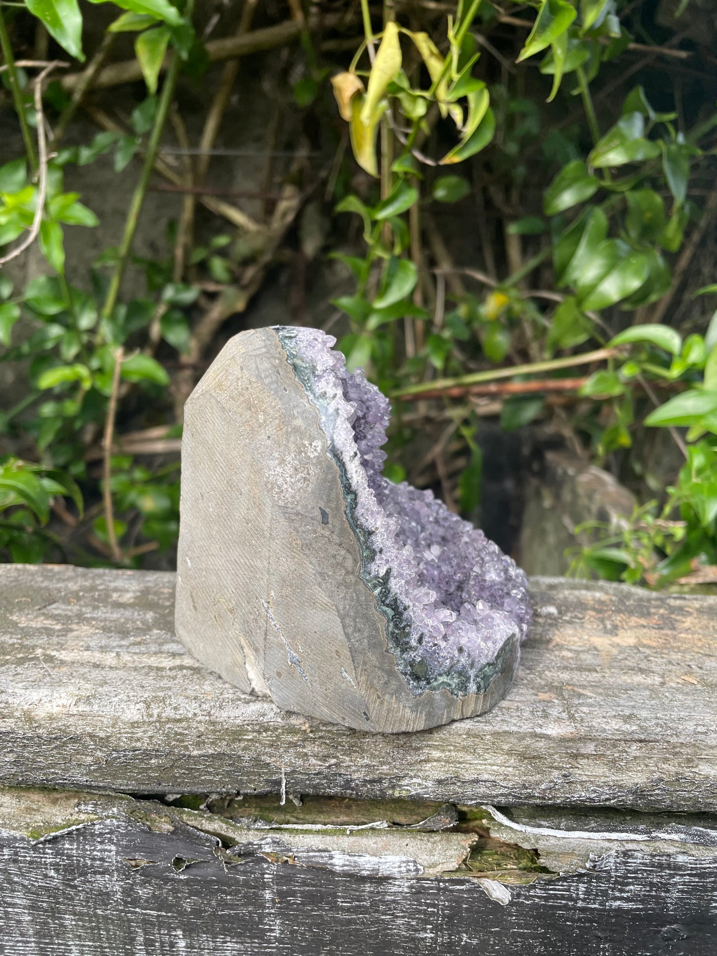 Amethyst Flat Base A