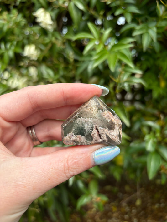 Quartz With Inclusions Point B