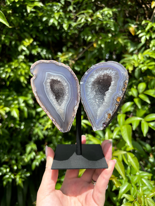 Agate Geode Angel Wings On Metal Stand A