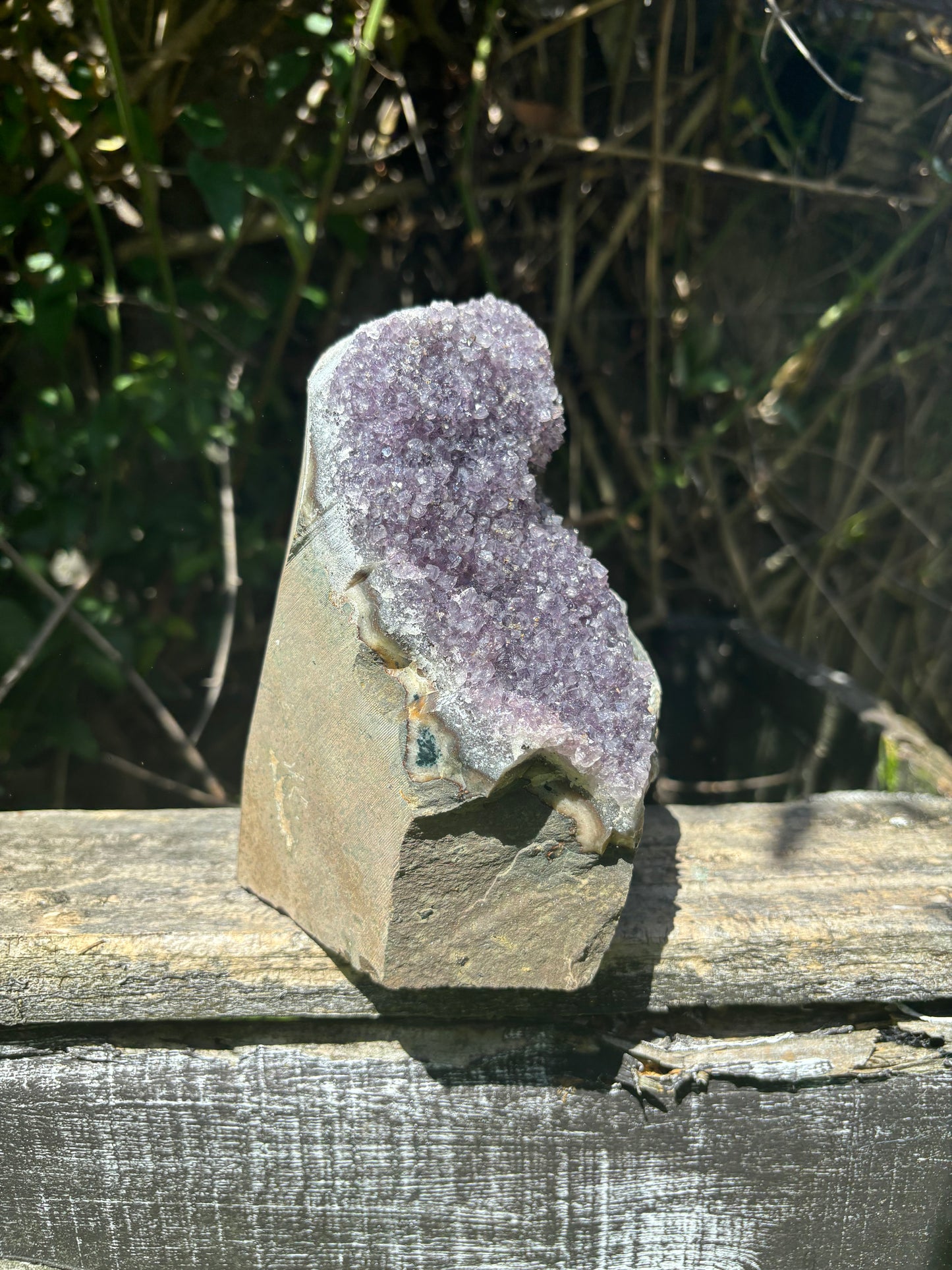 Amethyst Flat Base G