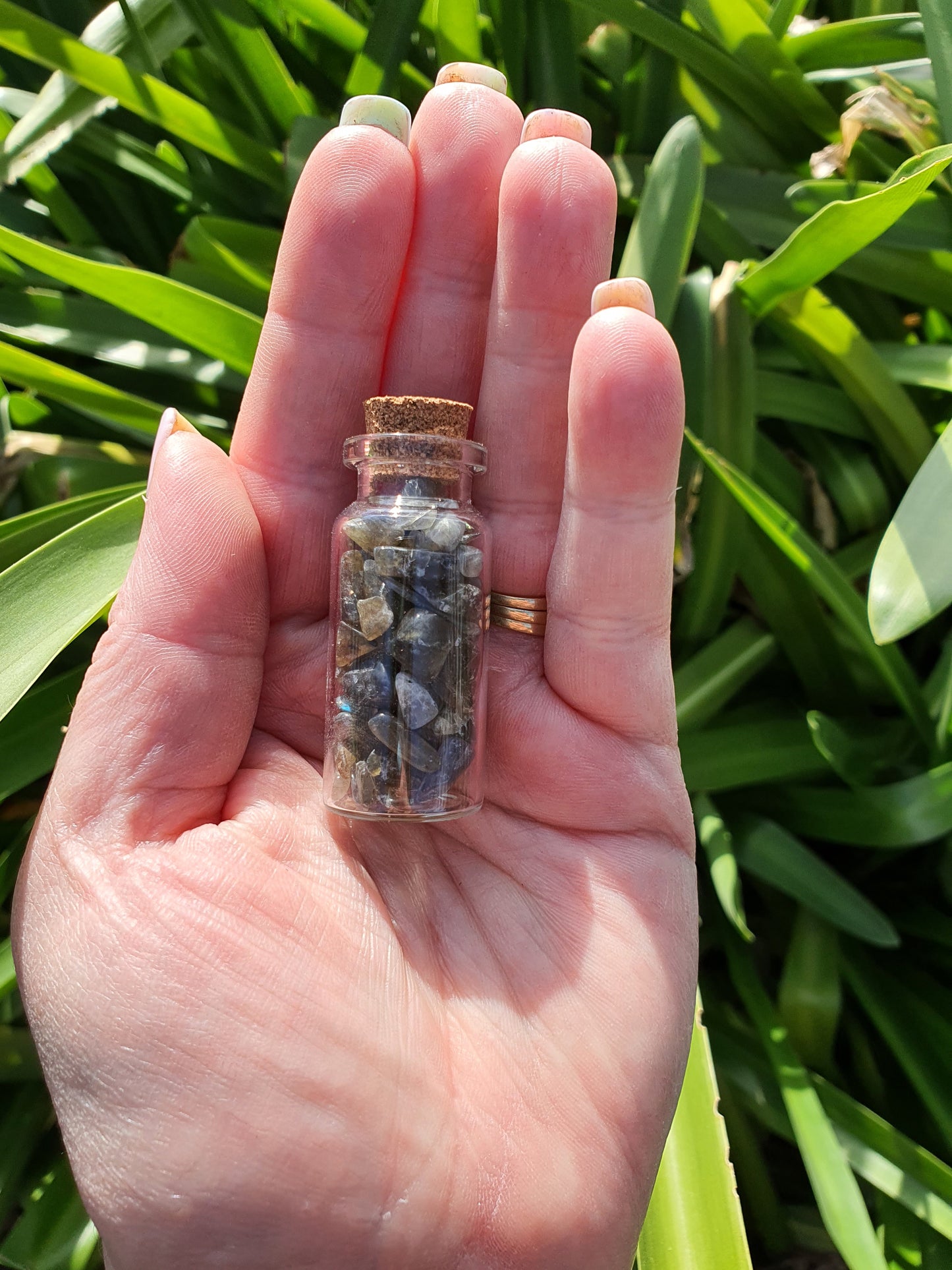 Labradorite Chip Bottle