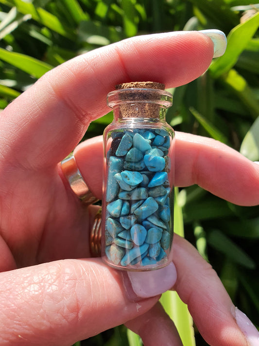 Teal Howlite Crystal Chip Bottle