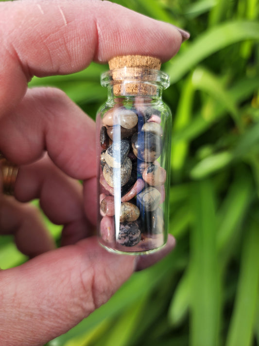 Rhodonite Crystal Chip Bottle