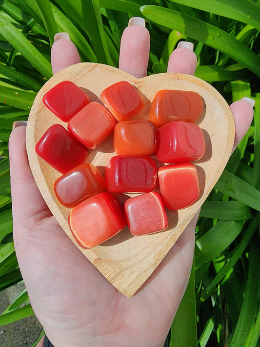 Cats Eye Orange Tumbled Stone