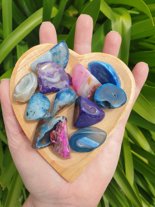 Coloured Agate Tumbled Stone Medium