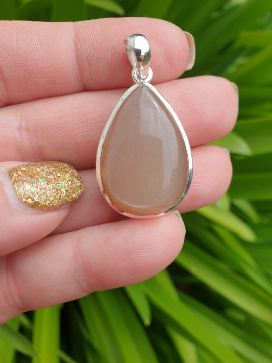 Peach Moonstone | Sterling Silver Pendant F