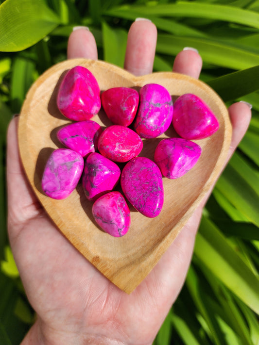 Howlite Pink Tumbled Stone