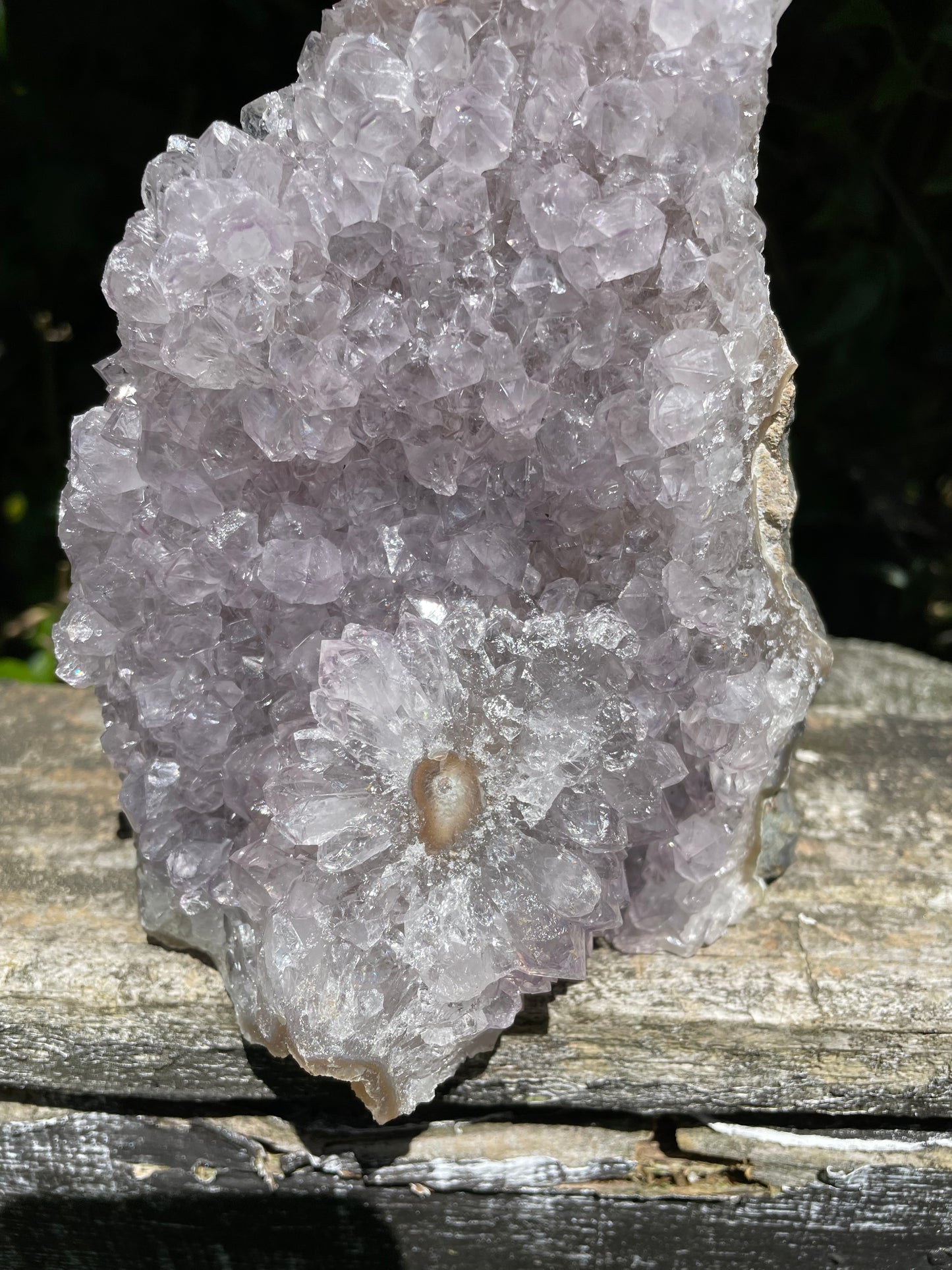 Amethyst Flat Base N 1.3kgs