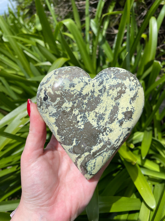 Serpentine & Pyrite Large Heart 1kg A