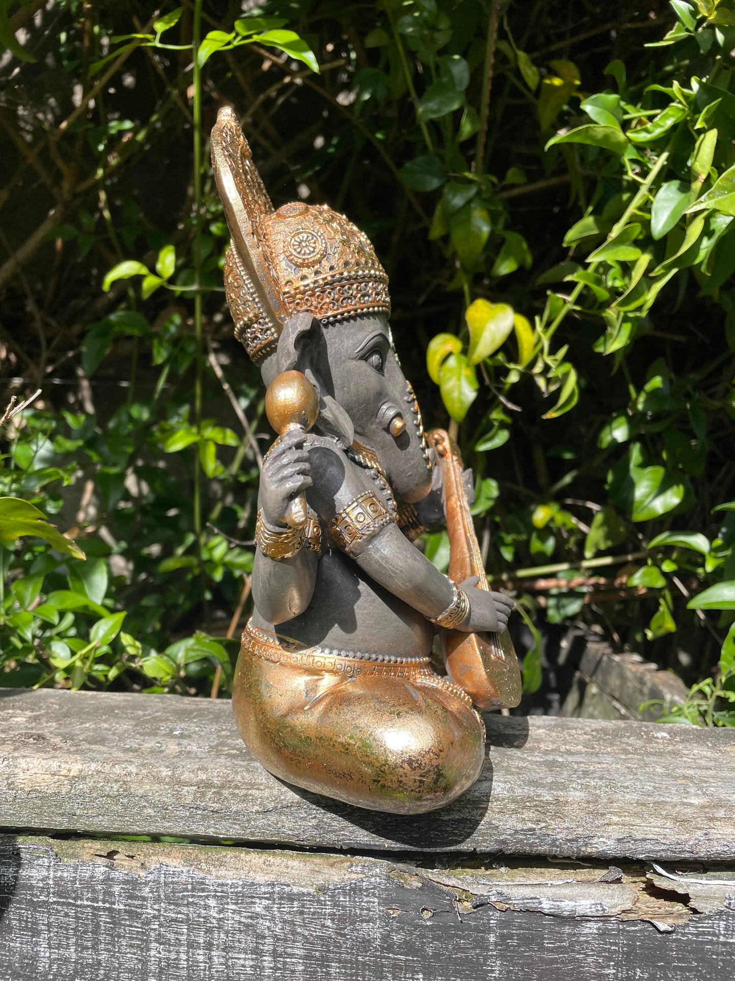 Ganesh with Lute Black & Gold