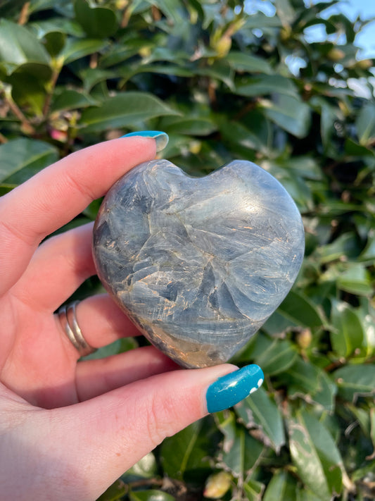 Blue Kyanite Heart A