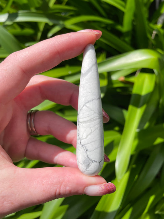 Howlite Wand